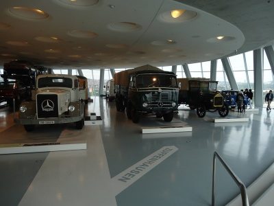 Ausflug am 16.09.2017 (Daimler-Museum/Winzerfest in Besigheim mit Fischerstechen)