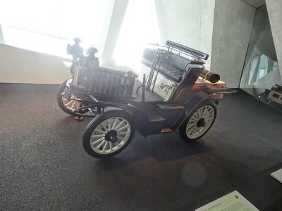 Ausflug am 16.09.2017 (Daimler-Museum/Winzerfest in Besigheim mit Fischerstechen)