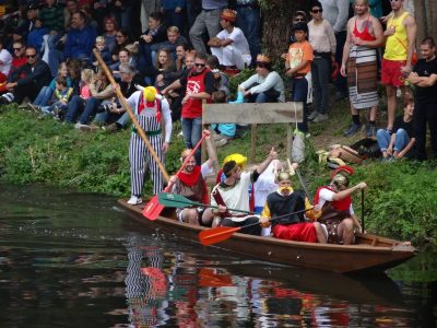Ausflug am 16.09.2017 (Daimler-Museum/Winzerfest in Besigheim mit Fischerstechen)