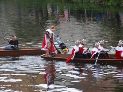 Ausflug am 16.09.2017 (Daimler-Museum/Winzerfest in Besigheim mit Fischerstechen)