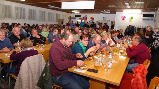 Hähnchen mit Musik am 19.11.2022